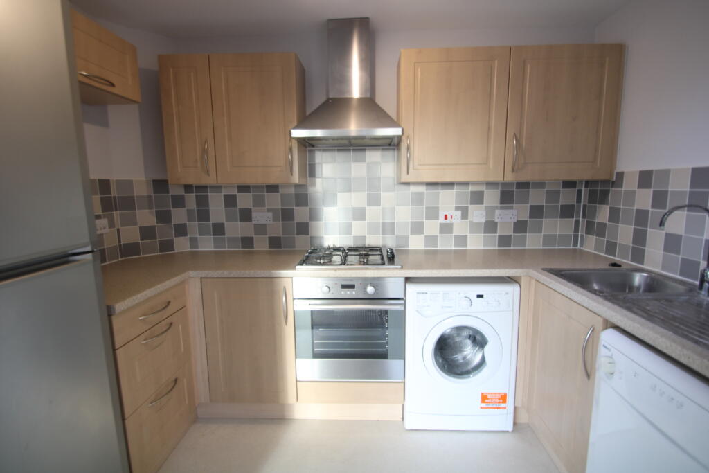 Apartment in Bristol, Woodhill - View 2