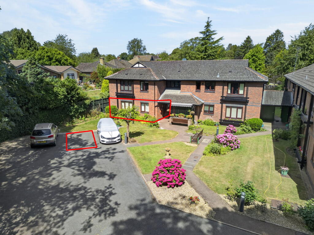 Main image of property: High Street, Market Harborough, LE16 7NL