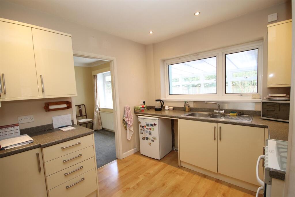 House in Dartford - View 5
