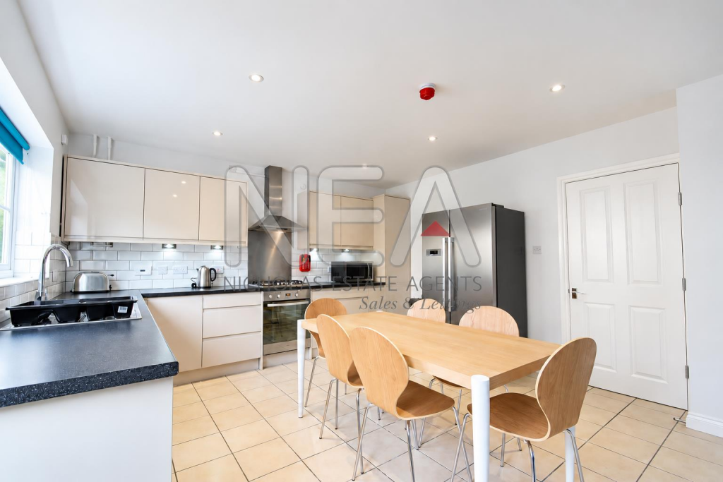 House in Reading - View 4
