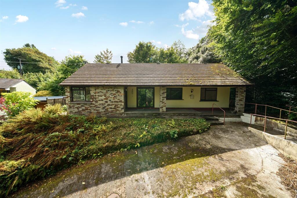 Main image of property: Dunmere