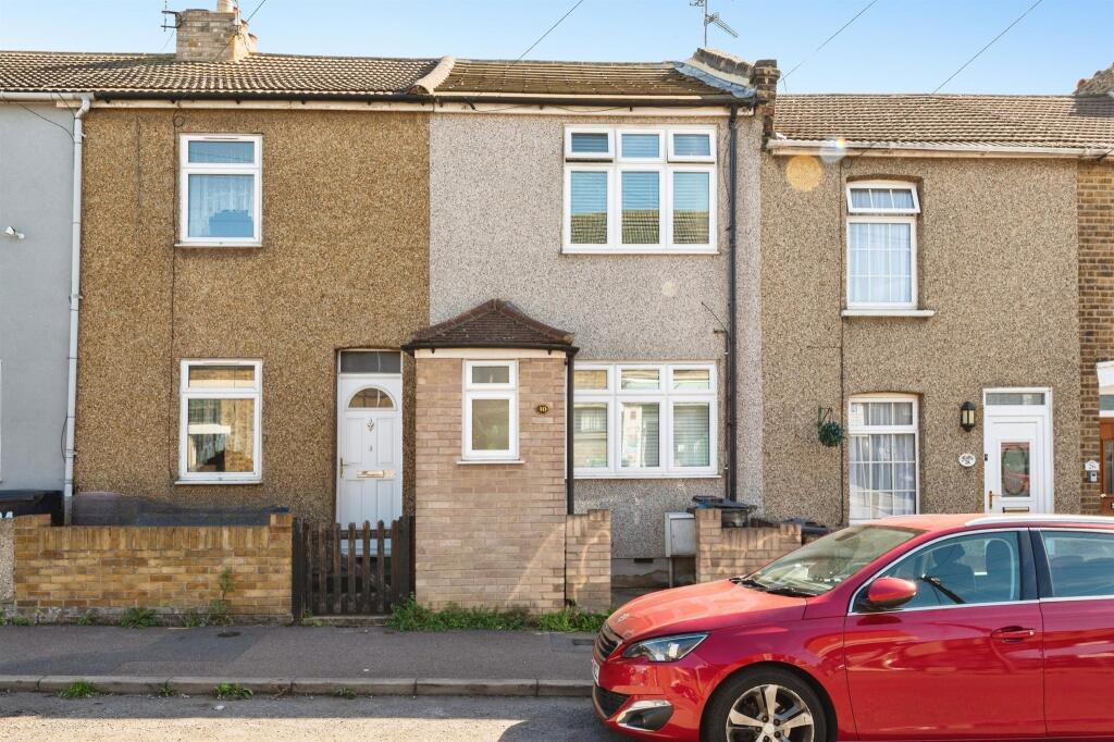 Main image of property: Gipsy Lane, Grays