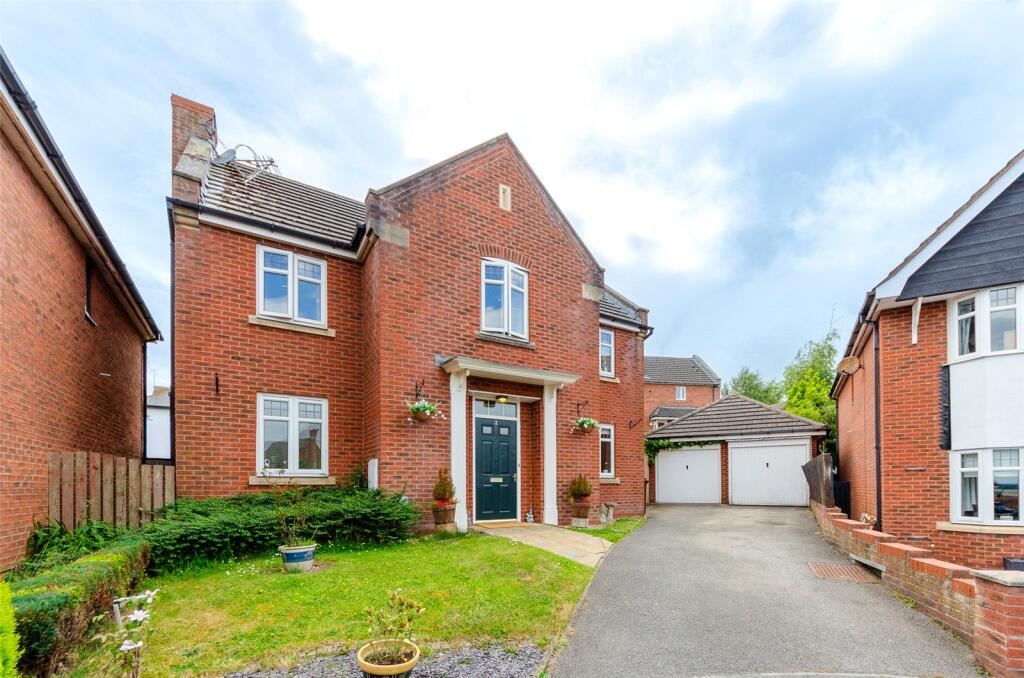 Main image of property: Cerddedfa Glyder, Colwyn Bay, Conwy, LL29