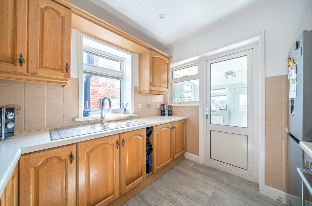 House in Portsmouth - View 4