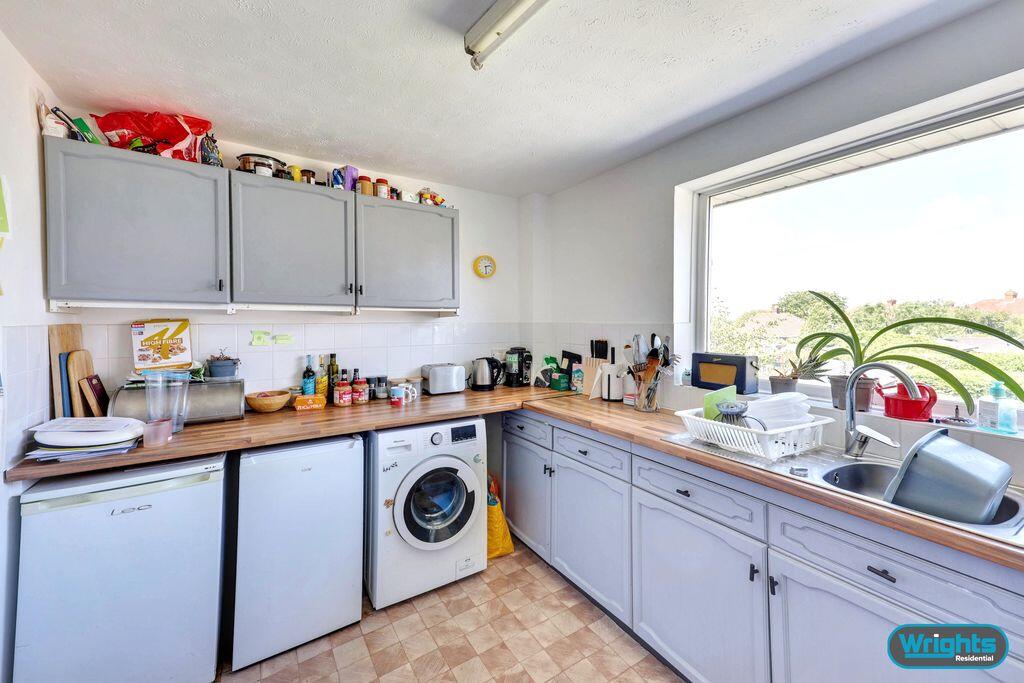 Pitman Court, Trowbridge photo 4