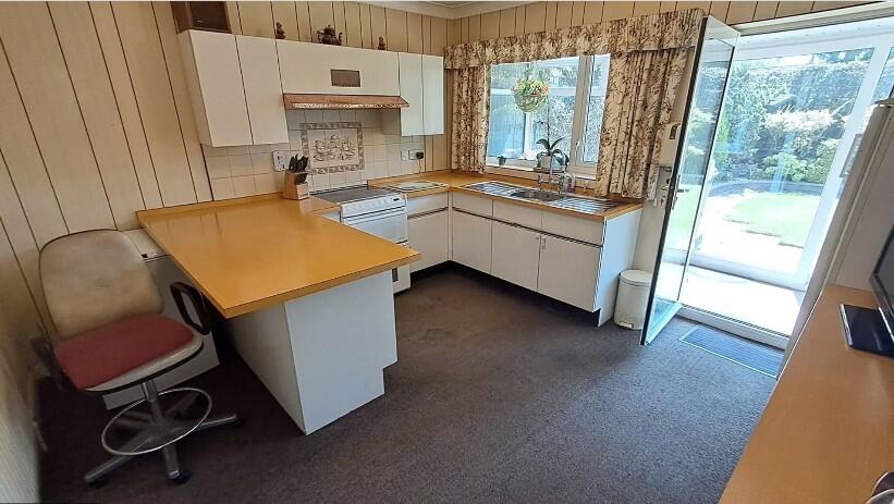 House in Walsall - More