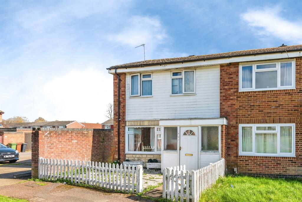 Main image of property: Ashgate, Abingdon