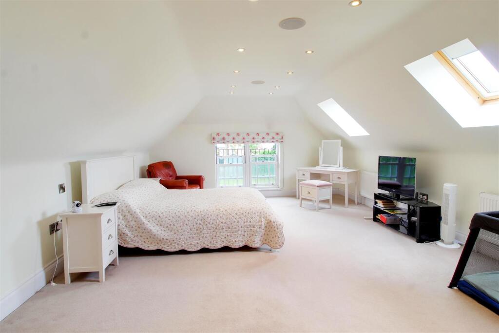 Additional image 8 of Brookmans Avenue, Brookmans Park