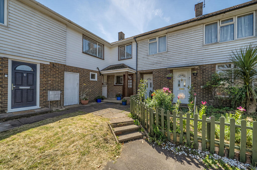 Winchgrove Road, Bracknell, Berkshire - View 4