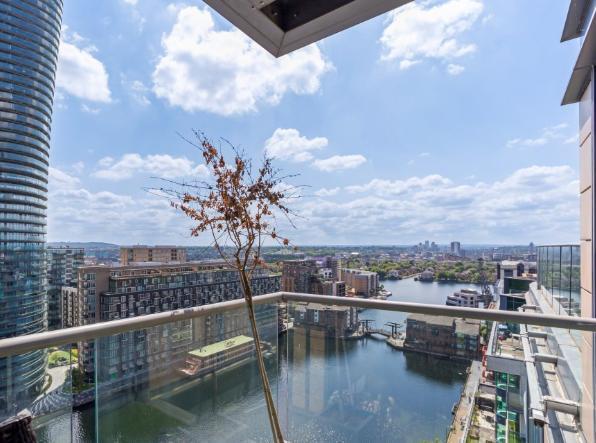 Apartment in London - View 2