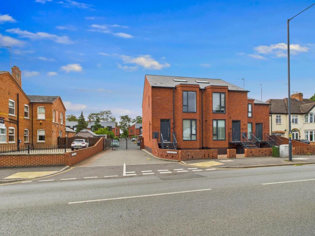 Main image of property: Shipston Road, Stratford-Upon-Avon