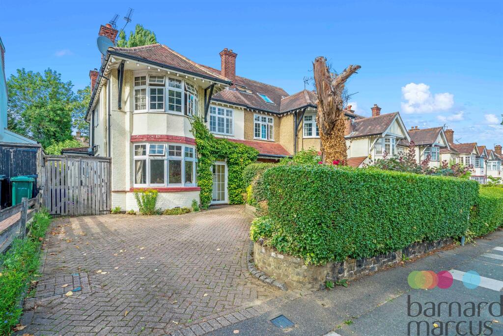 Main image of property: Ravensdale Avenue, London