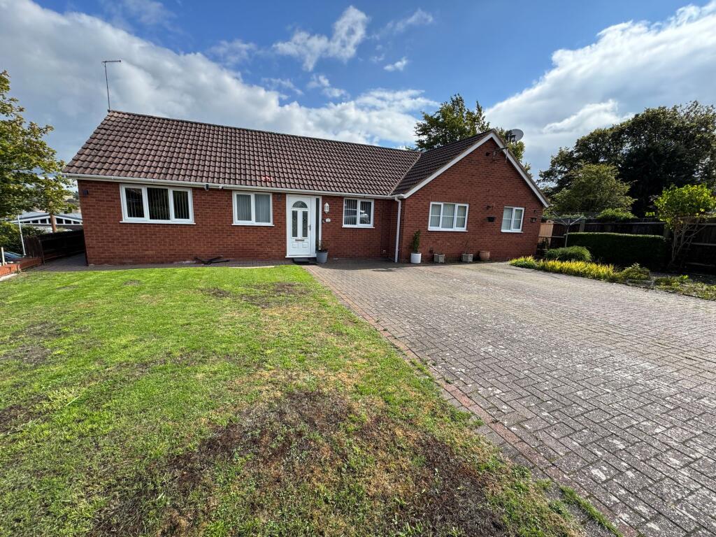 Main image of property: Greensmith Close, Burton-On-Trent, DE15