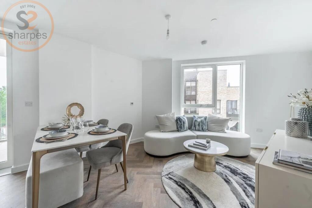 Main image of property: Lynne Court, London