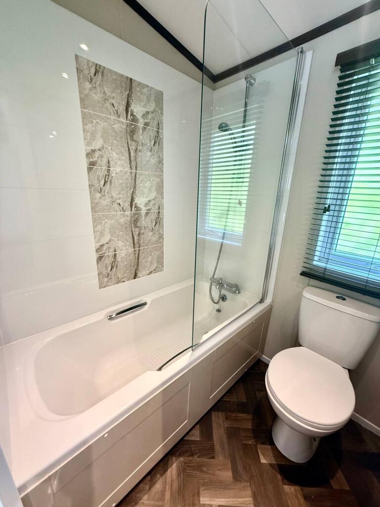 Dog lane, Tarporley, CW6 0RP photo 4
