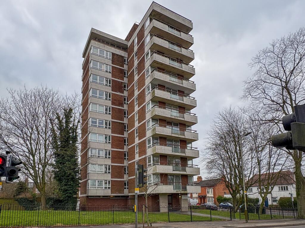 Main image of property: Victoria Park Rd, Leicester, LE2
