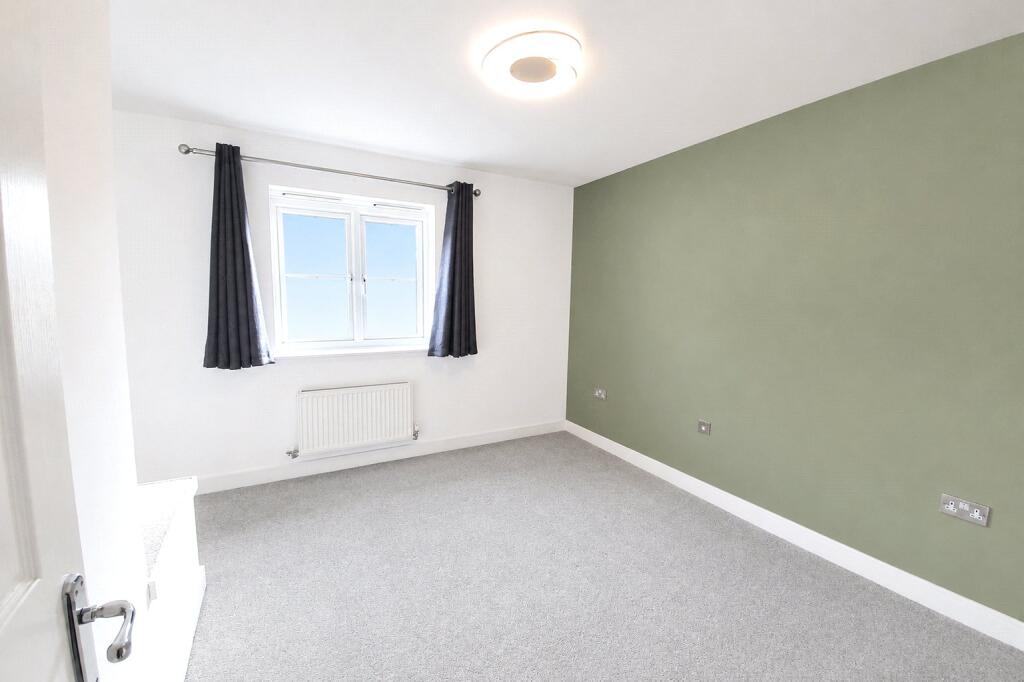House in Southend-on-Sea - View 5
