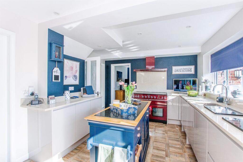 House in Peterborough - View 4