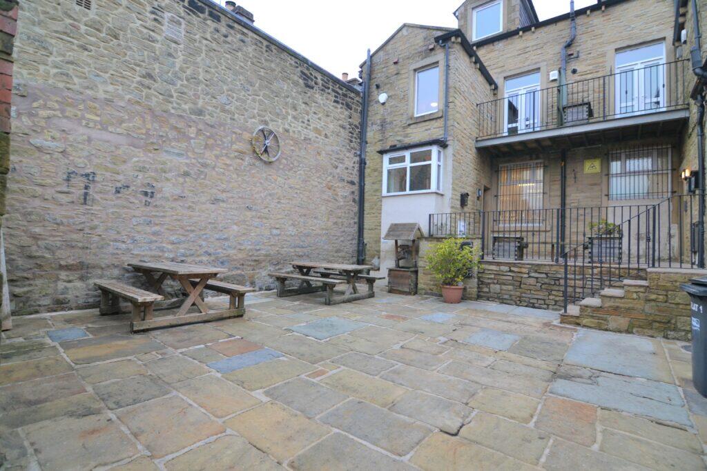 Additional image 17 of 115-117 Albert Road, Colne, BB8 0BT