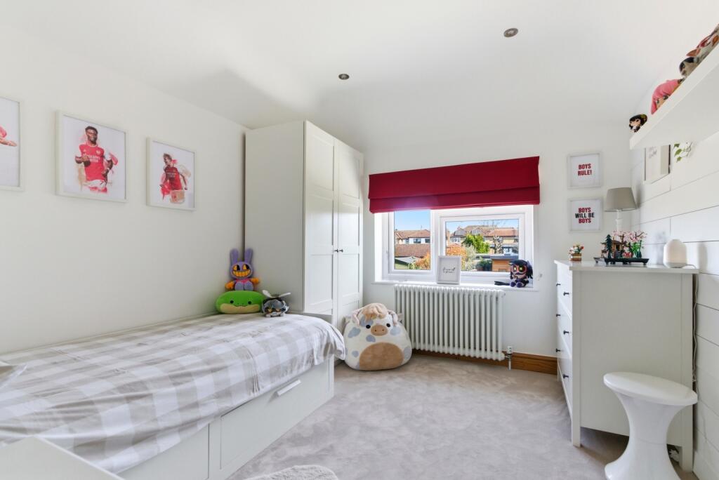 Additional image 16 of Woodland Drive, St. Albans, Hertfordshire, AL4