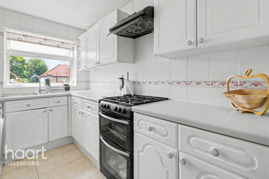 Apartment in London - View 4