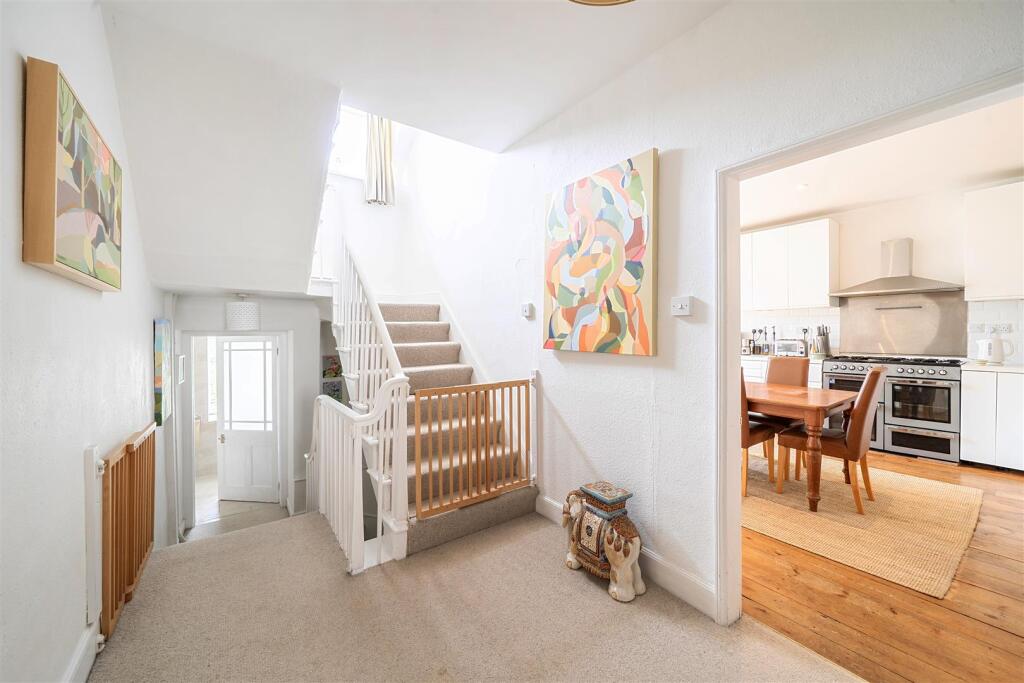 House in Charmouth - View 5