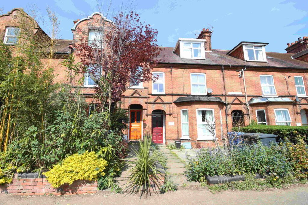 Main image of property: Earlham Road, Norwich, NR2