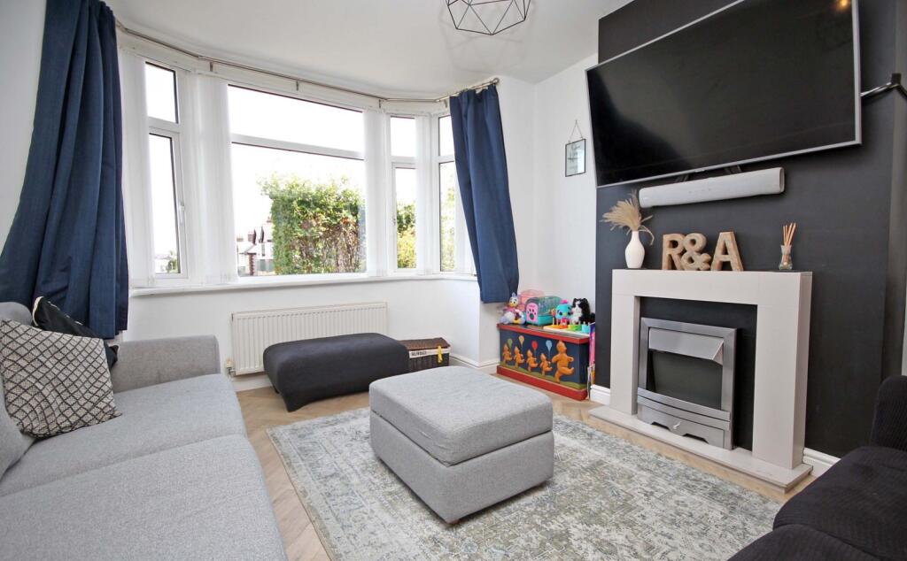 House in Bangor, Glanadda - View 2