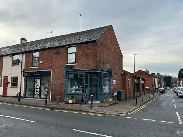 Main image of property: *INVESTMENT OPPORTUNITY* 46-48 Market Street and 1-2 Park Street, Kingswinford, Dudley