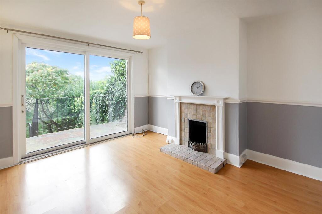Apartment in Brighton, Withdean - View 4