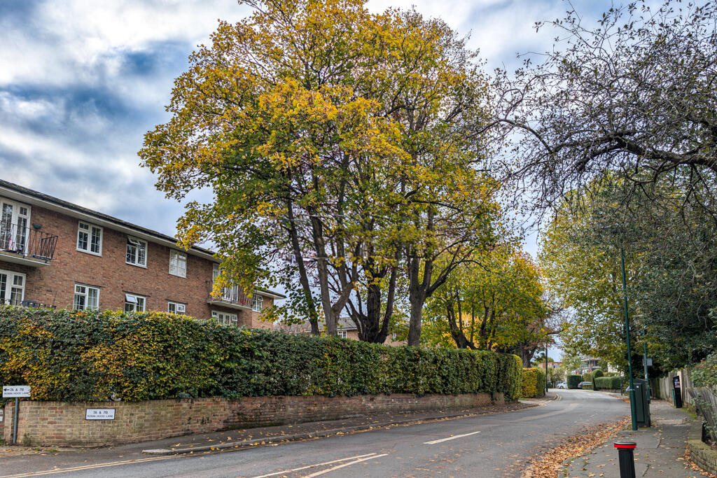 Main image of property: Robin Hood Lane, SM1