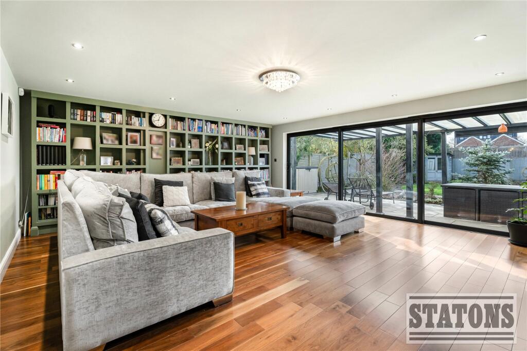 Additional image 3 of Upland Drive, Brookmans Park, Hatfield, Hertfordshire, AL9