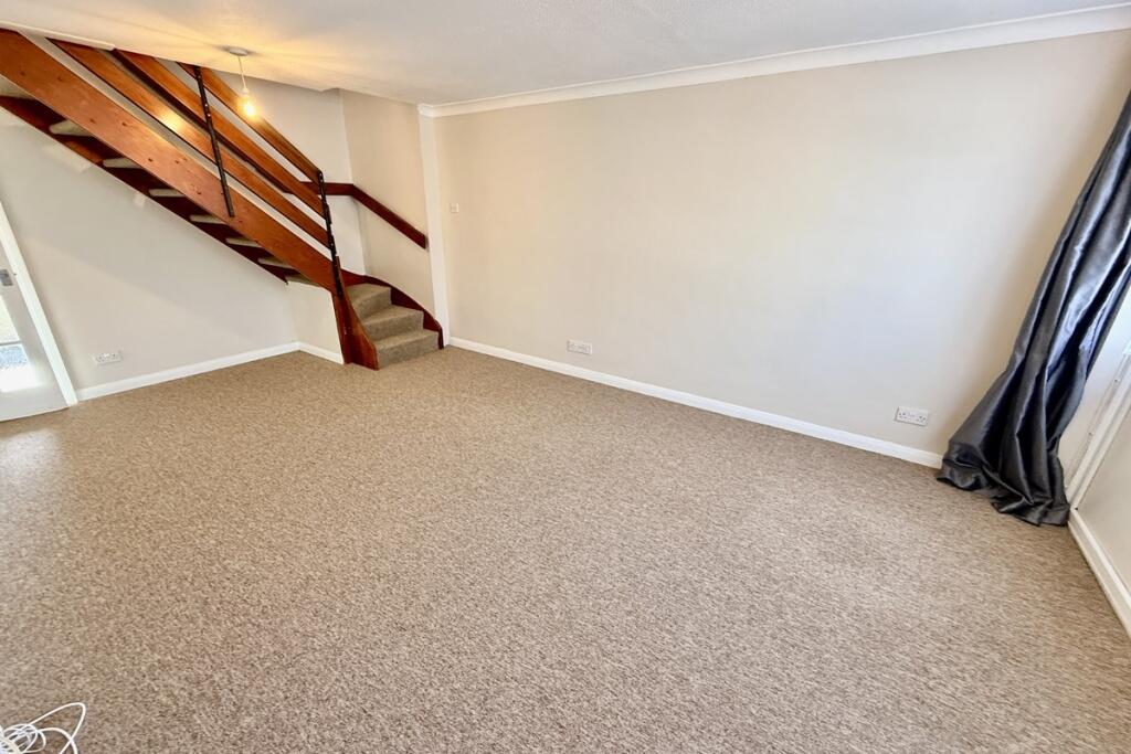 Vancouver Road, Durrington, Worthing, West Sussex, BN13 2TG photo 4