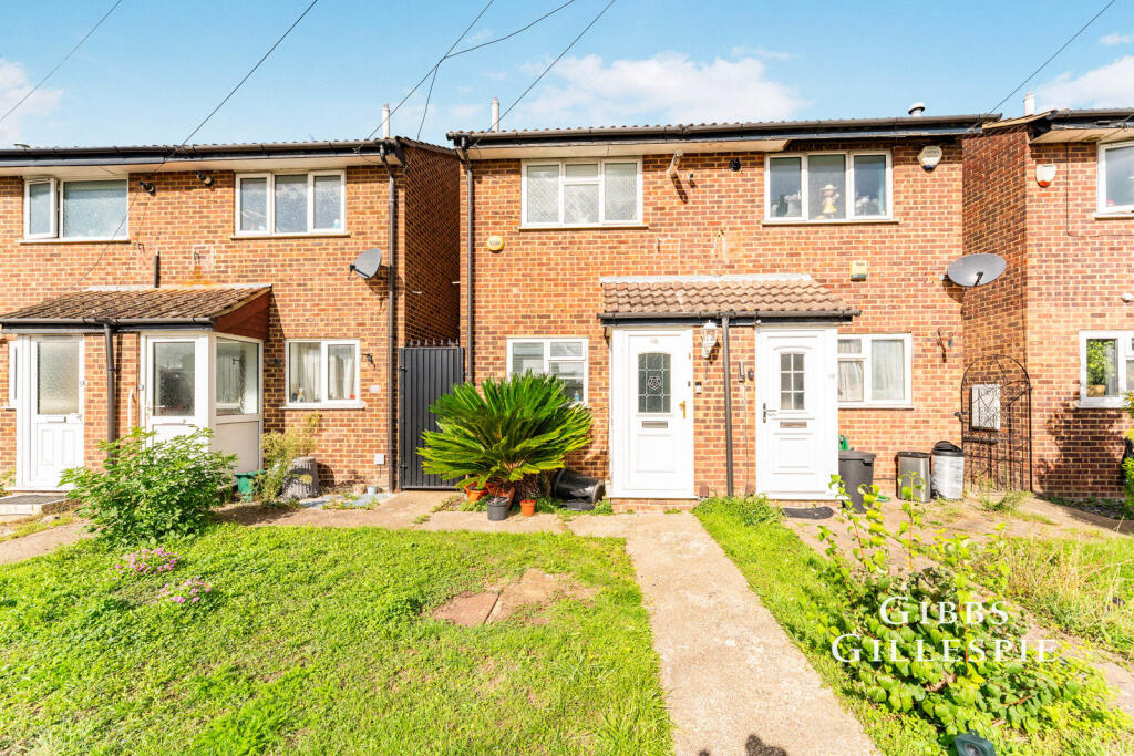 Main image of property: Westlands Close, Hayes, UB3