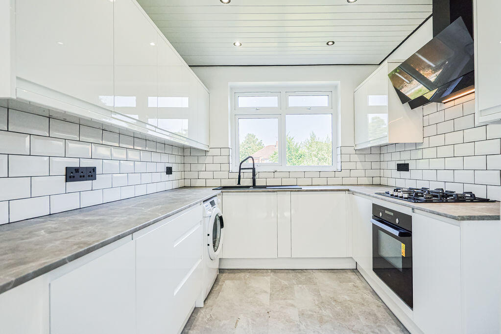 House in Wirral, Liverpool City Region - View 2