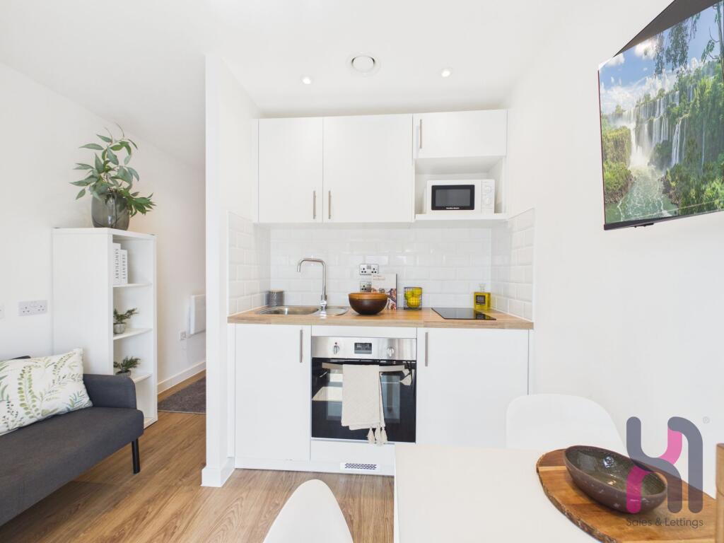 Apartment in Manchester - View 4