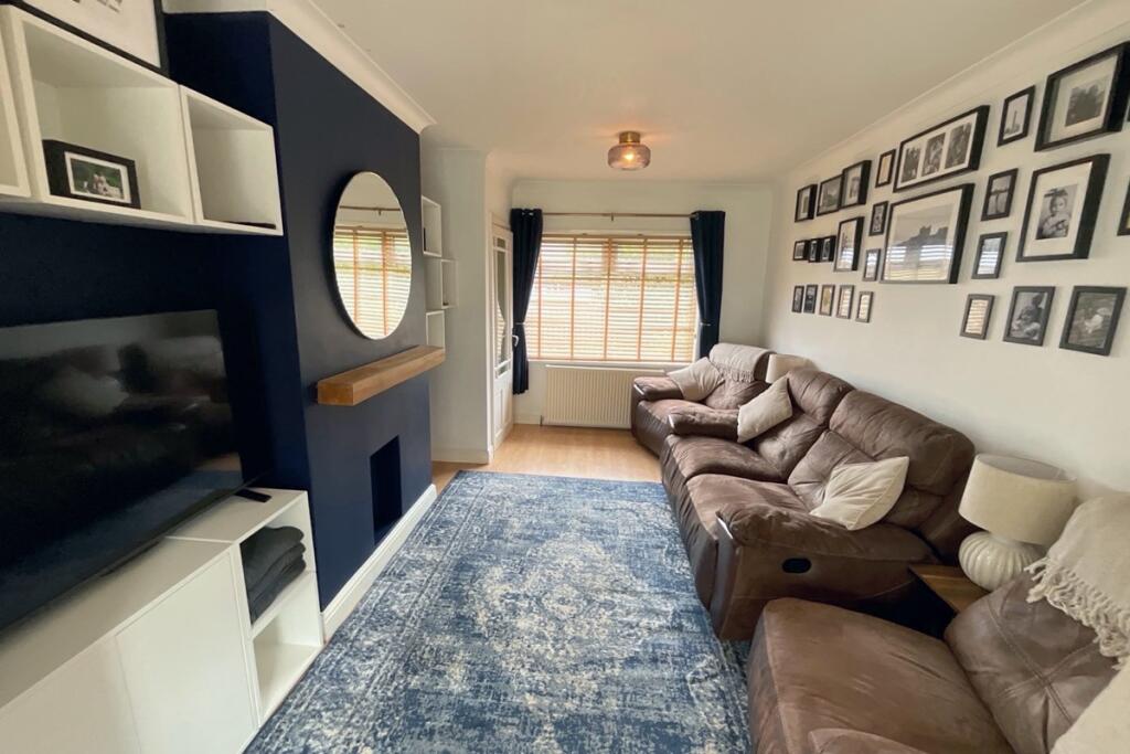 House in Sheffield, Tithe Barn Estate, Woodhouse - View 3
