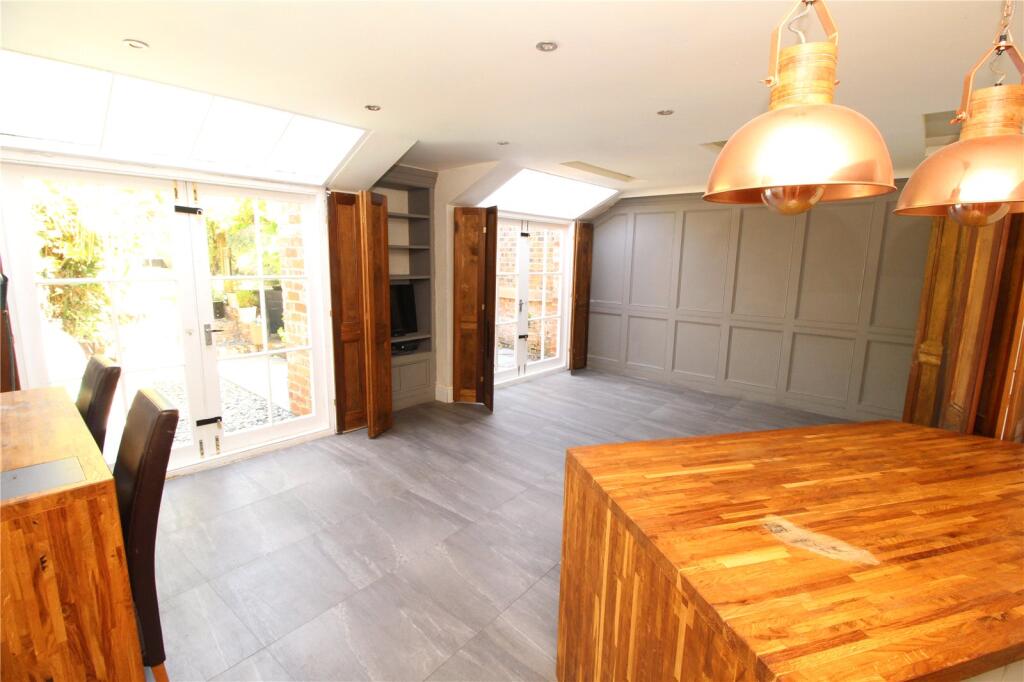 House in Darlington, Pierremont - View 3