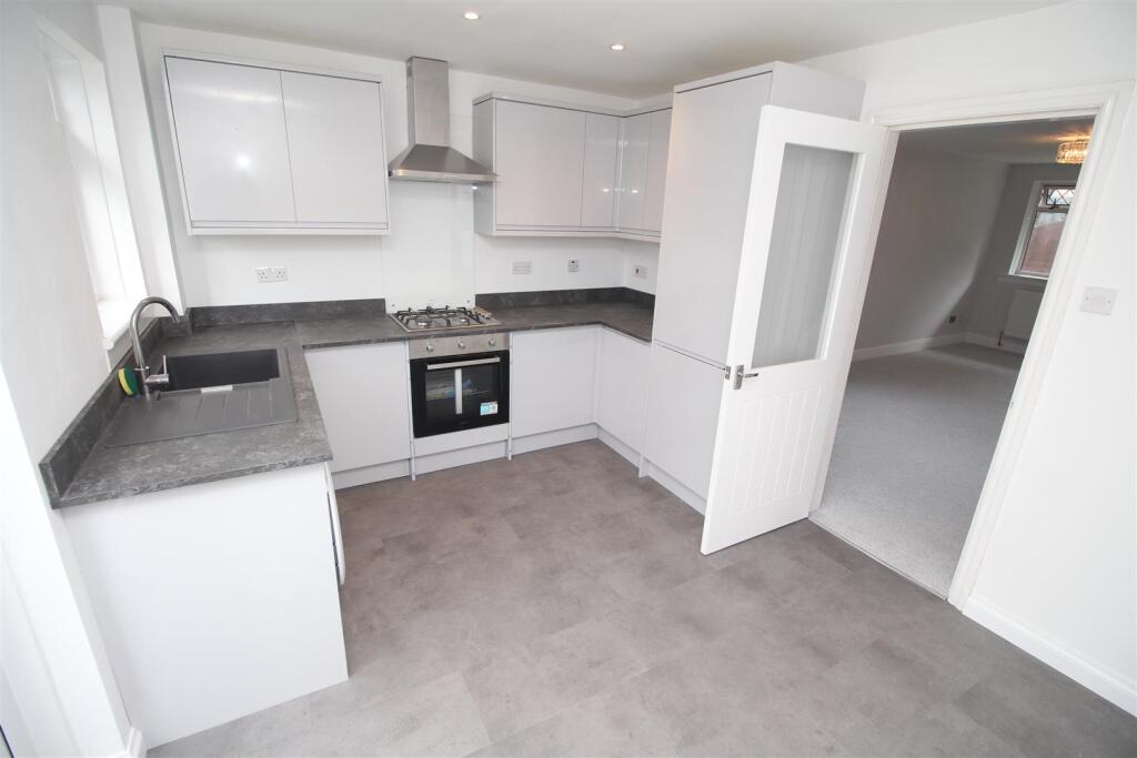 House in Paisley, Inverclyde - More