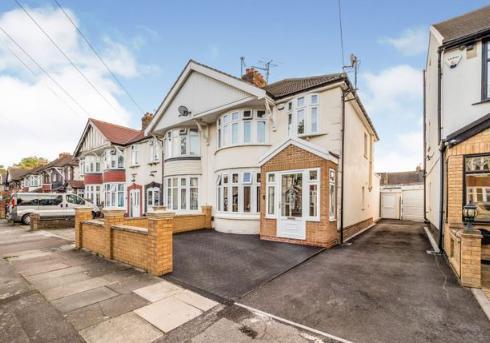 Main image of property: Broadhurst Avenue, Seven Kings, Ilford, London, IG3 9DB