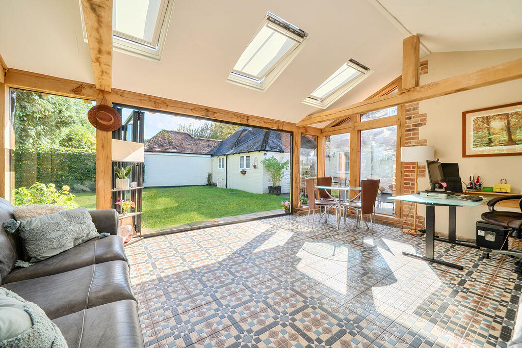 House in Guildford, Shere - View 4