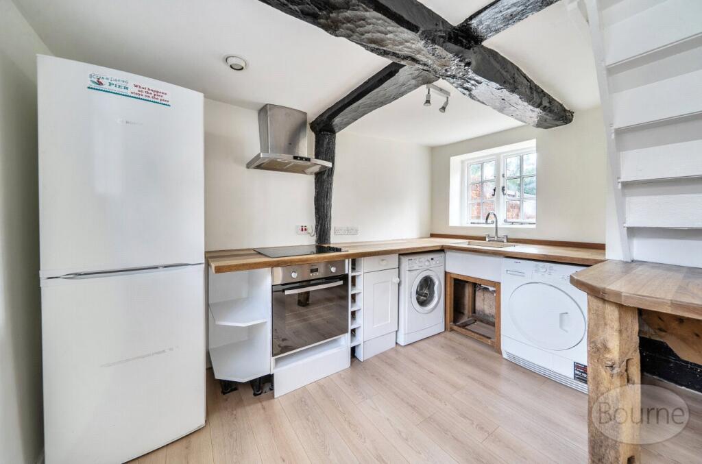House in Guildford - View 4
