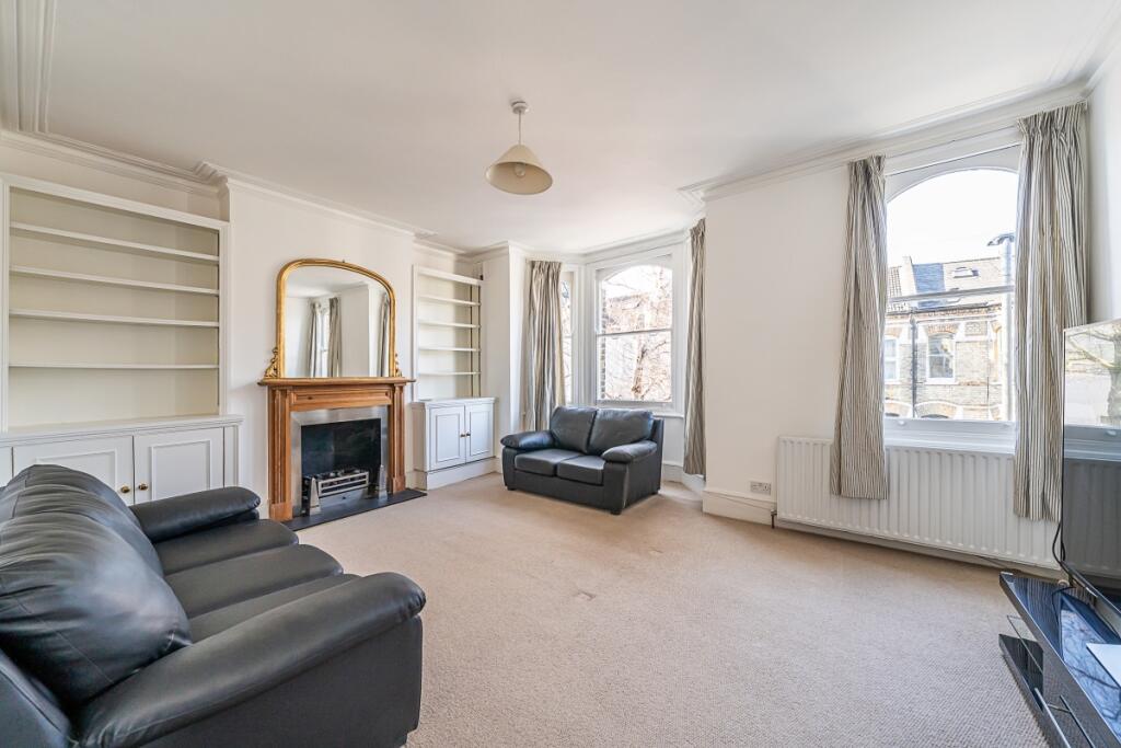 Apartment in London - View 2