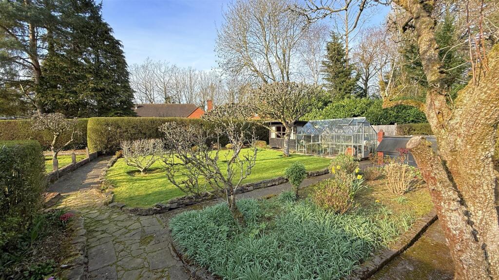 Additional image 18 of Blackthorn Close, Bournville, Birmingham