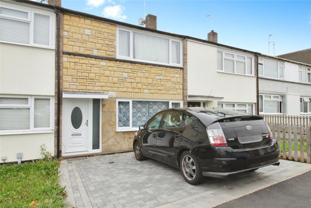 Main image of property: Great Knightleys, Basildon, SS15