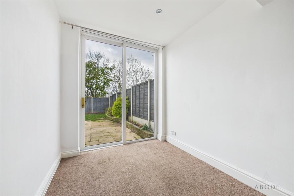 House in Dudley - View 5