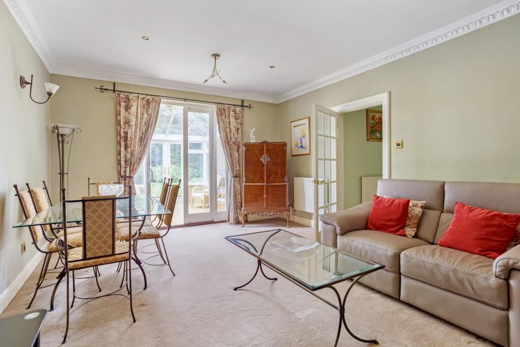 Church Hill, Nutfield, RH1 - View 3