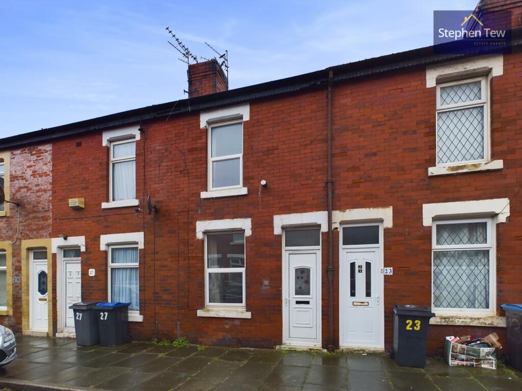 2-bed terraced on Chester Road, Blackpool, FY3, £50,000