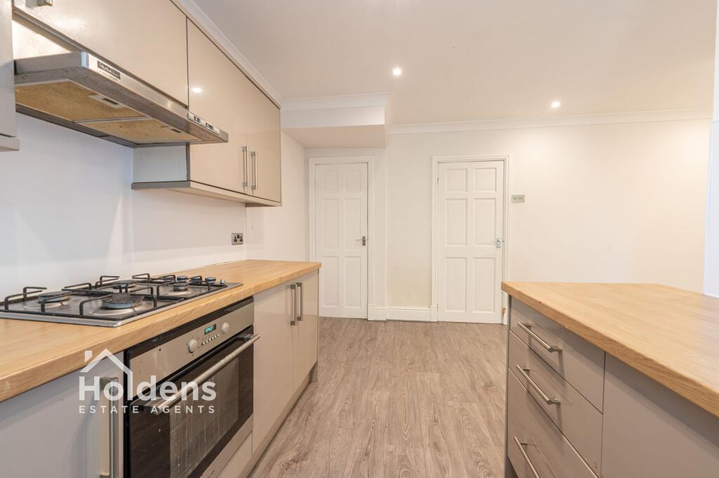 House in Preston, Penwortham Lane, Penwortham - More