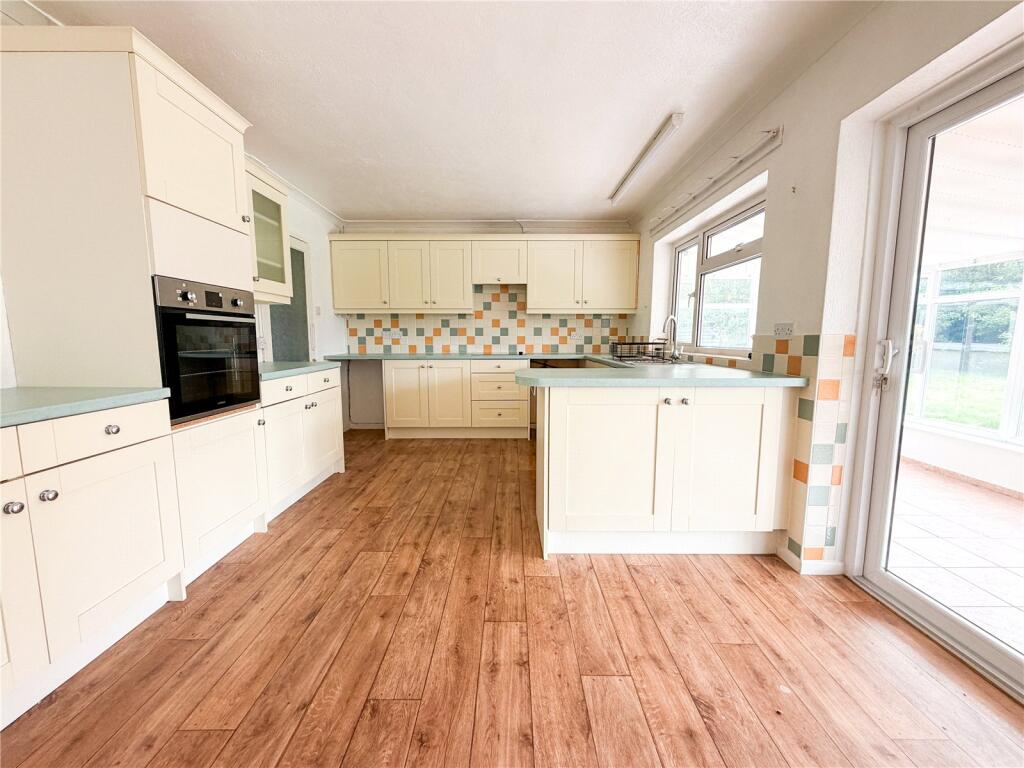 House in Highbridge, Alstone, West Huntspill - View 4